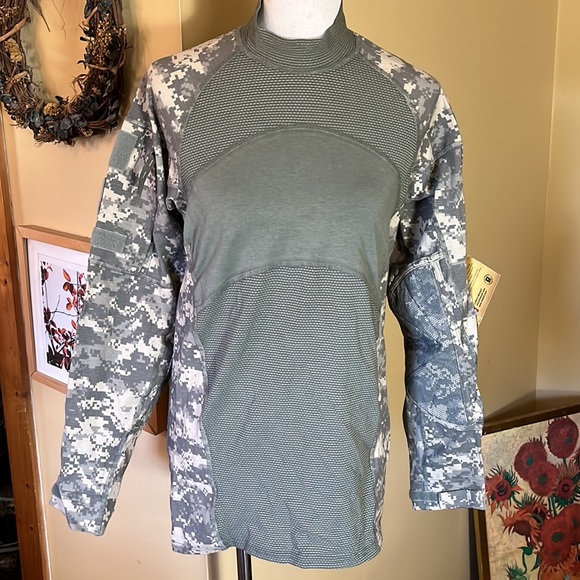 MASSIF Size Small Army ACU Camouflage  Flame Resistant Army Combat Shirt ACS NEW - Picture 9 of 14